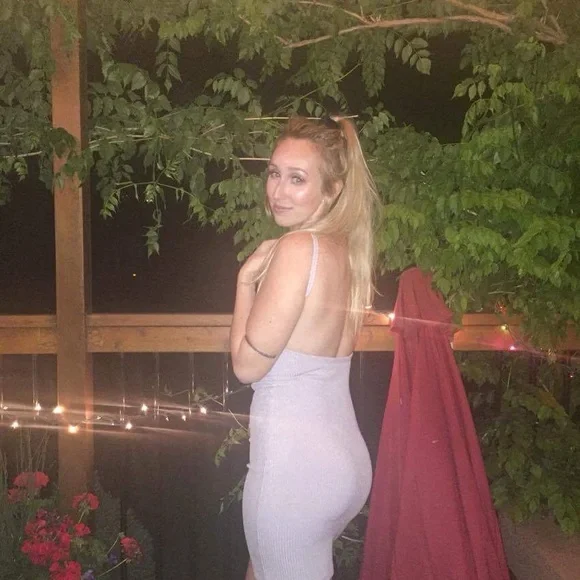 Community Gray Ribbed Dress - Picture 4 of 4